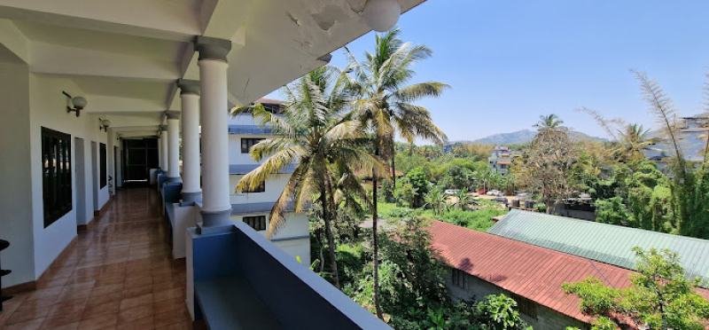 Hotel Highrange Plaza