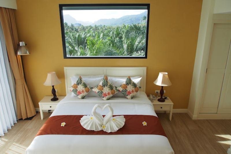 Hula Hula Resort and Spa