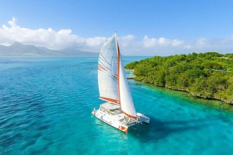 Mauritius 6 Nights 7 Days Package Details